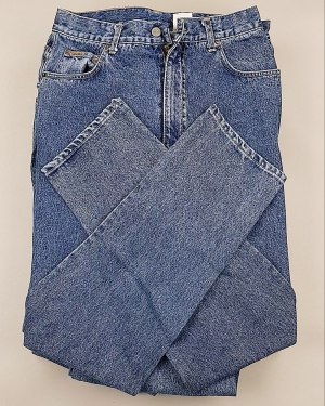 Купить Джинсы CALVIN KLEIN муж #7,6 кг, ЛОТ №7020 оптом в Орле и Орловской области