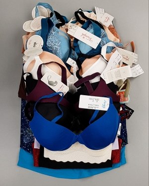 Купить Нижнее белье TRIUMPH 104#33 шт, ЛОТ №7135 оптом в Орле и Орловской области