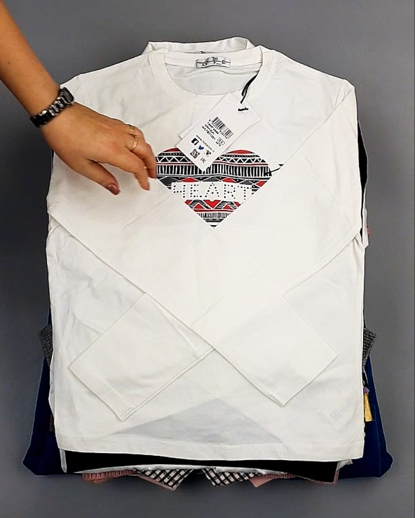 Фотография  610 - TO BE TOO Kids 114#5 кг, ЛОТ №7299 оптом в Орле и Орловской области