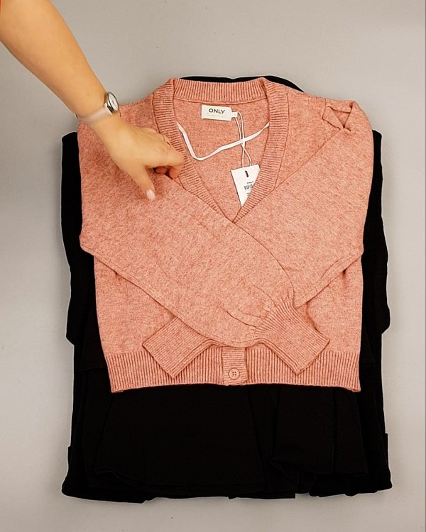 Фотография  877 - ONLY Winter mix 104#15 кг, ЛОТ №7182 оптом в Орле и Орловской области