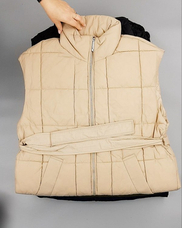 Фотография  424 - Верхняя одежда ONLY 104#10 кг, ЛОТ №7196 оптом в Орле и Орловской области