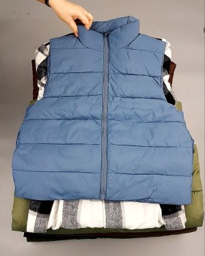 Фотография  578 - Верхняя одежда BESTSELLER Дания 104#10 кг, ЛОТ СТ-10159 оптом в Орле и Орловской области