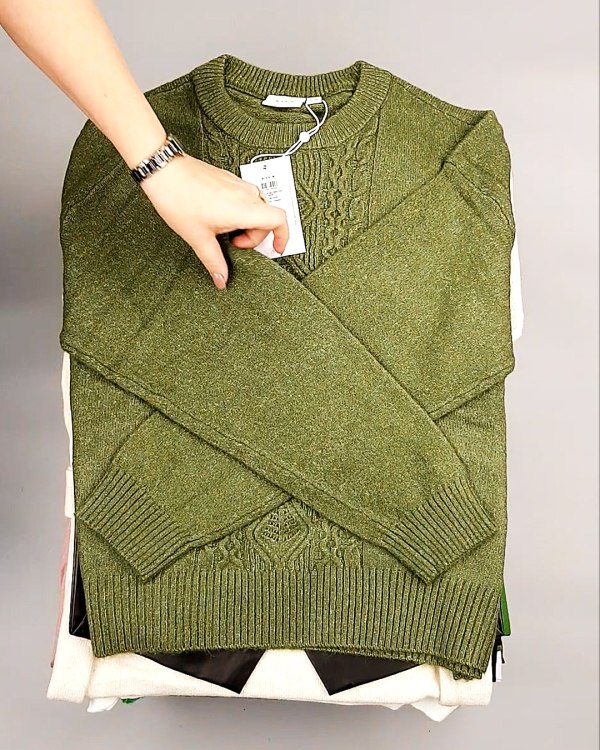 Фотография  901 - Bestseller Winter mix 104#15 кг, ЛОТ №7309 оптом в Орле и Орловской области