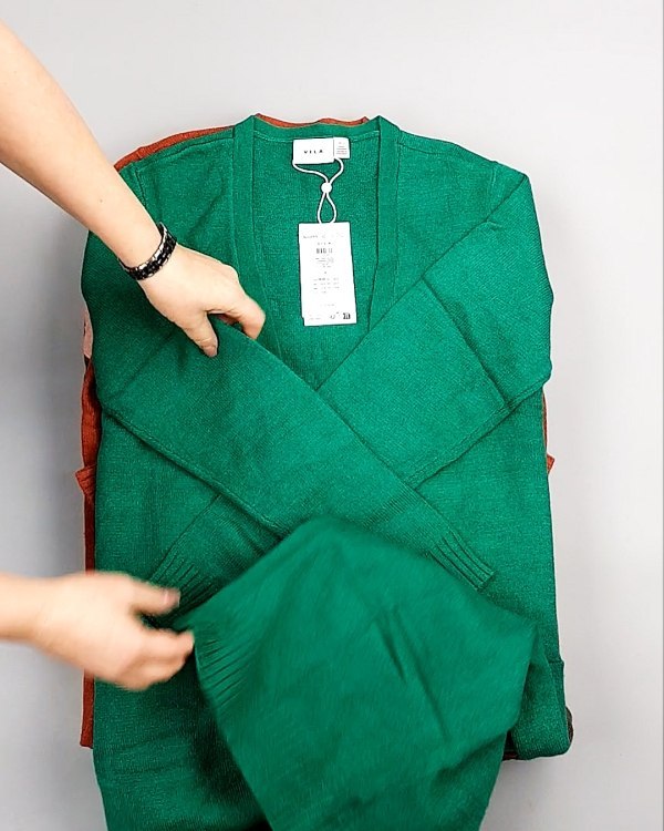 Фотография  243 - Кардиганы VILA W 104#7 кг, ЛОТ №7384 оптом в Орле и Орловской области