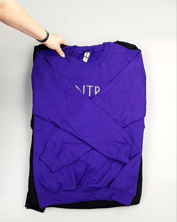 Фотография  910 - Толстовки м/ж (Sweat Tops)#20 кг, ЛОТ №7433 оптом в Орле и Орловской области