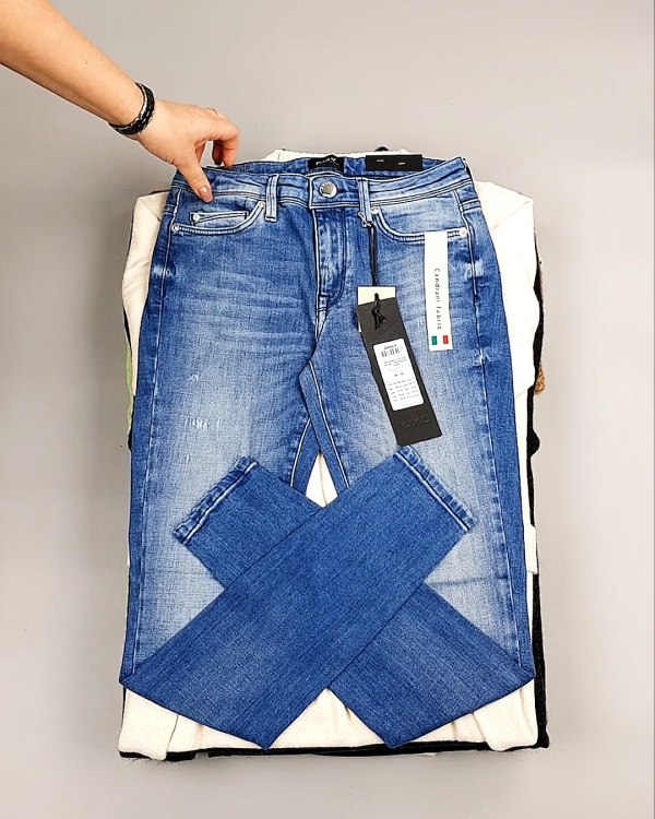 Фотография  572 - Bestseller Winter mix 104#15 кг, ЛОТ №7344 оптом в Орле и Орловской области