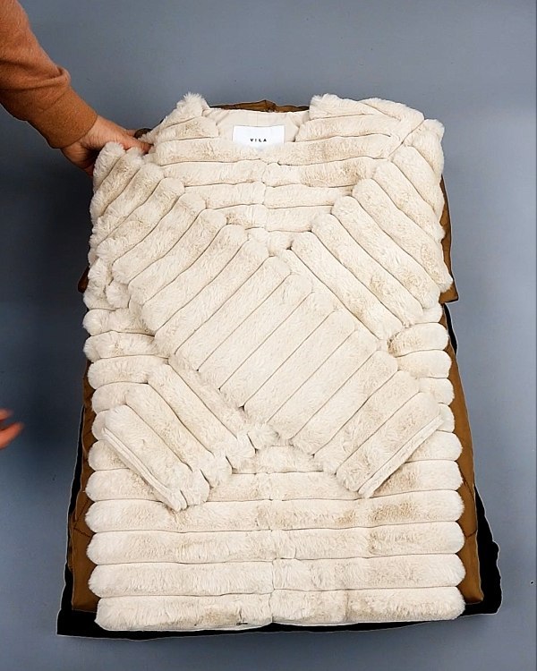 Фотография  175 - Bestseller Winter В mix 114#15 кг, ЛОТ №7374 оптом в Орле и Орловской области