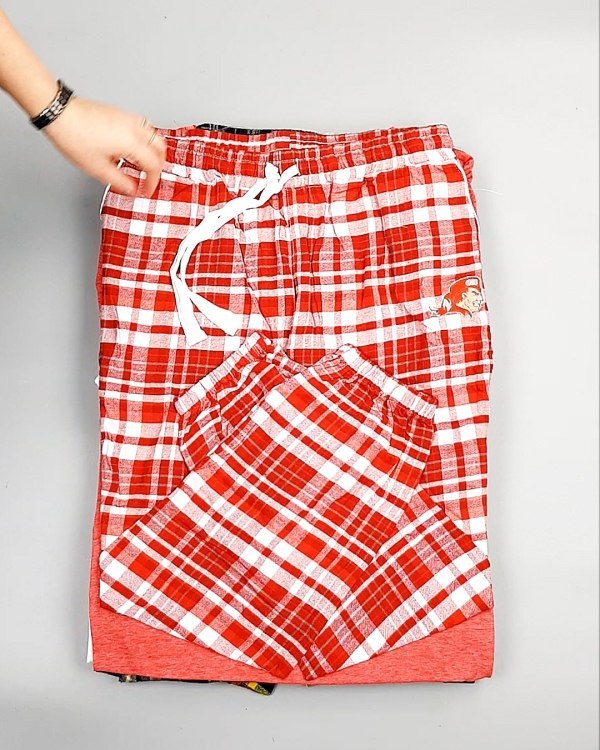 Фотография  142 - Домашняя одежда CAN 104#10 кг, ЛОТ №7328 оптом в Орле и Орловской области