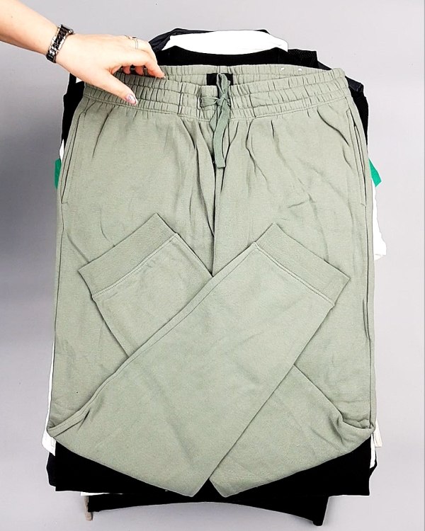 Фотография  812 - 12191 H&M mix textil 1224#25 кг, ЛОТ №7489 оптом в Орле и Орловской области