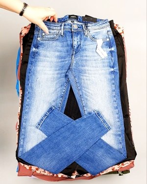 Фотография  268 - Bestseller Summer mix 104#15 кг, ЛОТ №7495 оптом в Орле и Орловской области