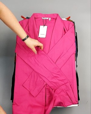 Фотография  187 - Bestseller Summer mix 104#15 кг, ЛОТ №7494 оптом в Орле и Орловской области