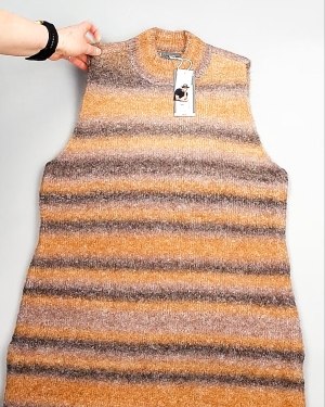 Фотография  824 - Платья СТОК CAN зима 084#7 кг оптом в Орле и Орловской области