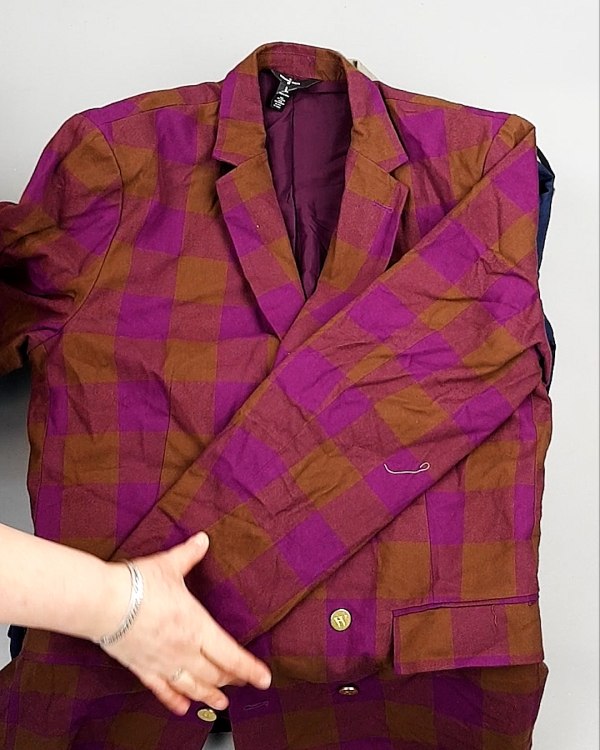 Фотография  284 - Пиджаки муж AMAZON 015#7,8 кг, ЛОТ №7774 оптом в Орле и Орловской области