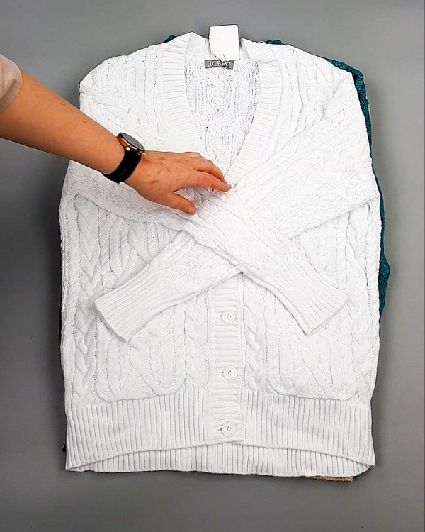 Фотография  133 - Джемпера СТОК CAN 084#7 кг оптом в Орле и Орловской области