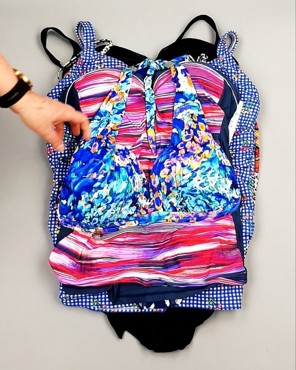 Фотография  187 - Купальники СТОК CAN 124#5 кг, ЛОТ №7688 оптом в Орле и Орловской области