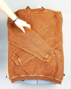 Фотография  938 - SWEATSHIRT CAN 084#10 кг, ЛОТ №7620 оптом в Орле и Орловской области