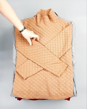 Фотография  224 - SWEATSHIRT CAN 084#10 кг, ЛОТ №7619 оптом в Орле и Орловской области