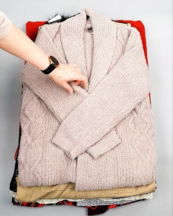 Фотография  504 - Кардиганы СТОК CAN 084#7 кг, ЛОТ №7672 оптом в Орле и Орловской области