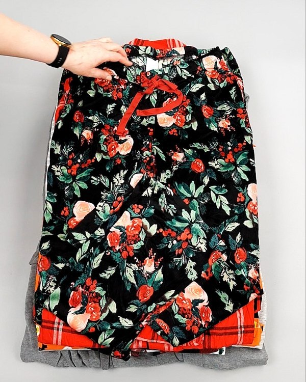 Фотография  533 - Домашняя одежда м/ж AMAZON 015#7 кг, ЛОТ №7782 оптом в Орле и Орловской области