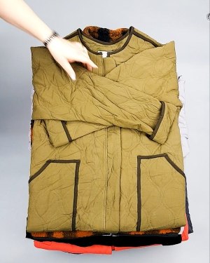 Фотография  173 - Верхняя одежда AMAZON жен 015#10 кг, ЛОТ №7712 оптом в Орле и Орловской области