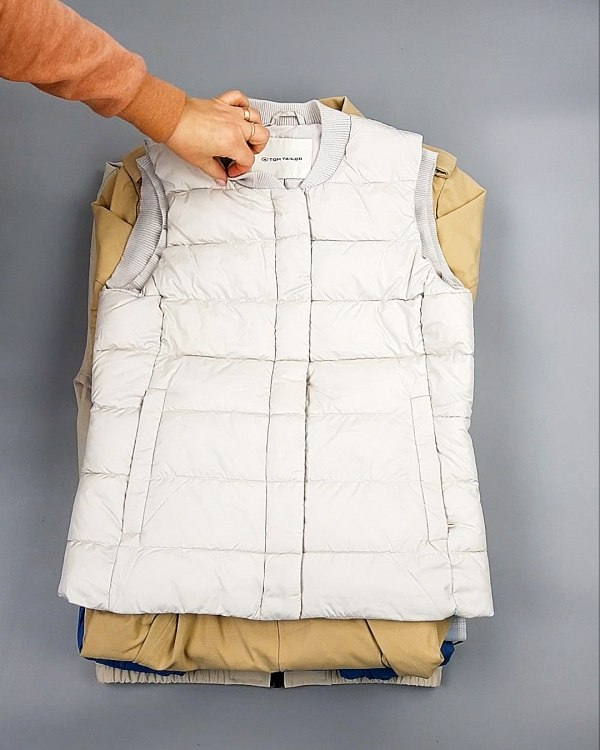 Фотография  117 - Верхняя одежда весна TOM TAILOR 124#7,1 кг, ЛОТ №7580 оптом в Орле и Орловской области