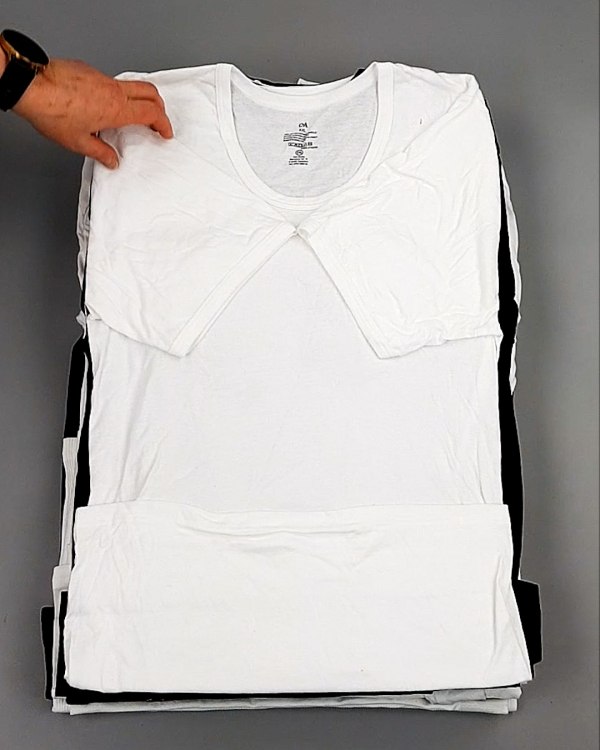 Фотография  622 - Футболки мужские C&A 025#5 кг оптом в Орле и Орловской области