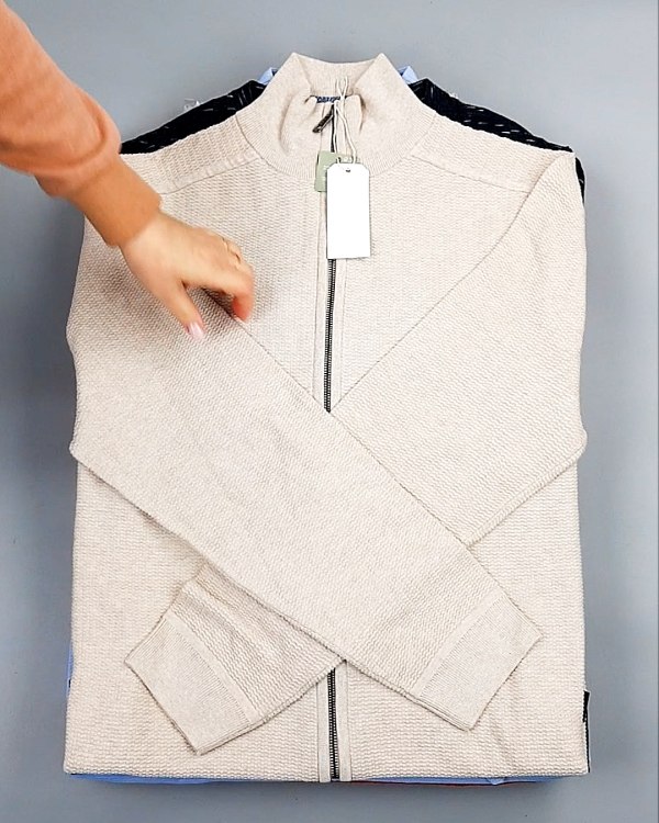 Фотография  857 - Джемпера легкие мужские TOM TAILOR 124#8,35 кг, ЛОТ №7605 оптом в Орле и Орловской области