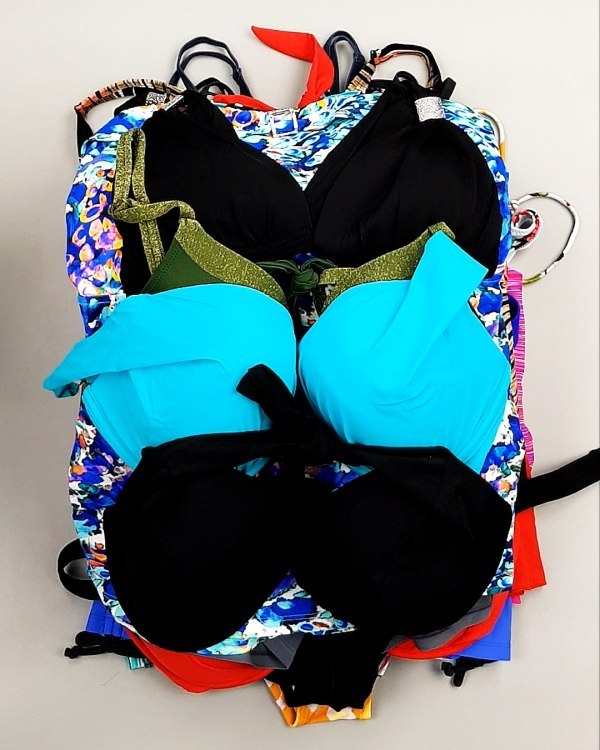 Фотография  370 - Купальники СТОК CAN 124#5 кг, ЛОТ №7686 оптом в Орле и Орловской области