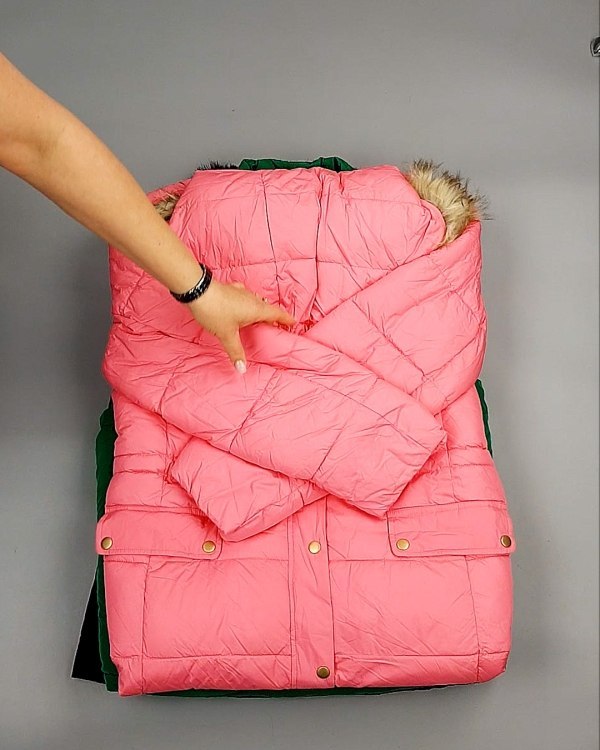 Фотография  598 - Верхняя одежда AMAZON жен 015#10 кг, ЛОТ №7712 оптом в Орле и Орловской области