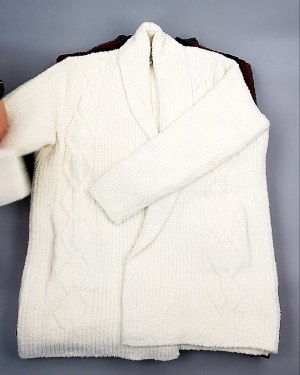 Фотография  627 - Кардиганы СТОК CAN 084#7 кг, ЛОТ №7674 оптом в Орле и Орловской области