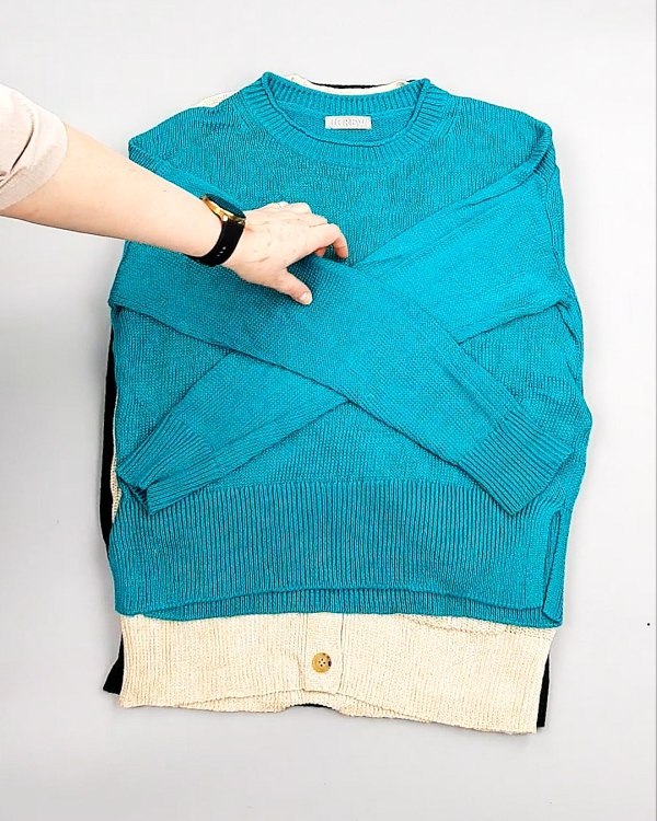 Фотография  678 - Джемпера СТОК CAN 084#7 кг, ЛОТ №7647 оптом в Орле и Орловской области