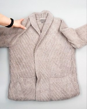 Фотография  932 - Кардиганы СТОК CAN 084#7 кг, ЛОТ №7673 оптом в Орле и Орловской области