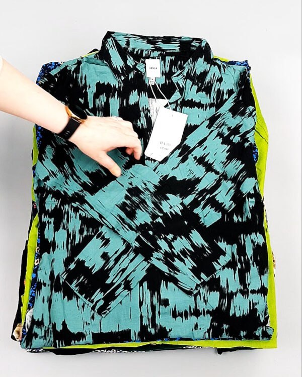 Фотография  610 - Блузки Bestseller+DK 035#5 кг, ЛОТ №8096 оптом в Орле и Орловской области