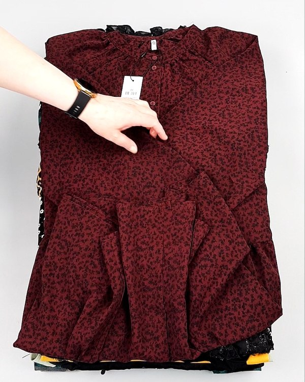 Фотография  889 - Платья Bestseller+DK Summer 035#5 кг, ЛОТ №8061 оптом в Орле и Орловской области