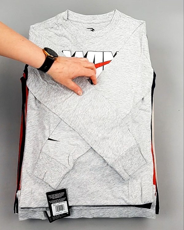 Фотография  687 - Тонковки детские NIKE CAN 084#5 кг, ЛОТ №7970 оптом в Орле и Орловской области