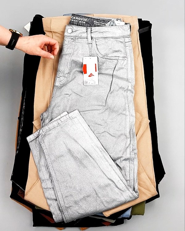 Фотография  646 - Брюки женские лето C&A 025#10 кг, ЛОТ №7893 оптом в Орле и Орловской области