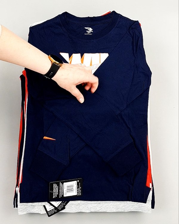 Фотография  487 - Тонковки детские NIKE CAN 084#5 кг, ЛОТ №7970 оптом в Орле и Орловской области