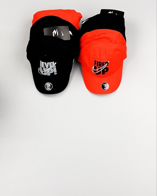 Фотография  371 - Кепки детские CAN 084#5 кг, ЛОТ №7964 оптом в Орле и Орловской области