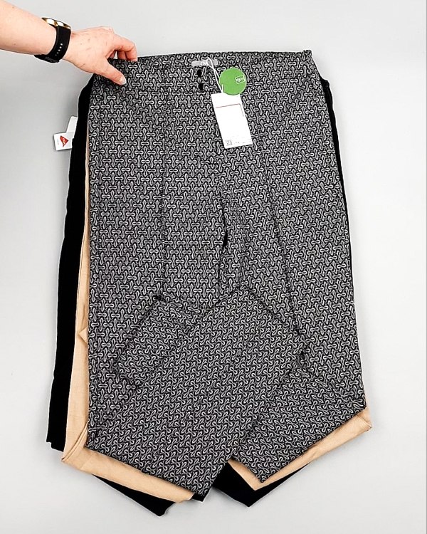 Фотография  945 - Брюки женские лето C&A 025#10 кг оптом в Орле и Орловской области