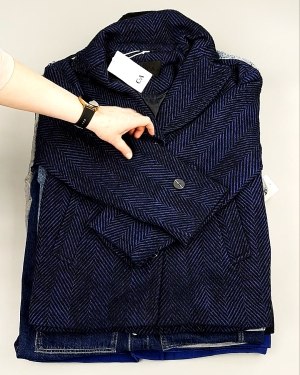 Фотография  414 - Ветровки м/ж C&A 025#10 кг, ЛОТ №7865 оптом в Орле и Орловской области