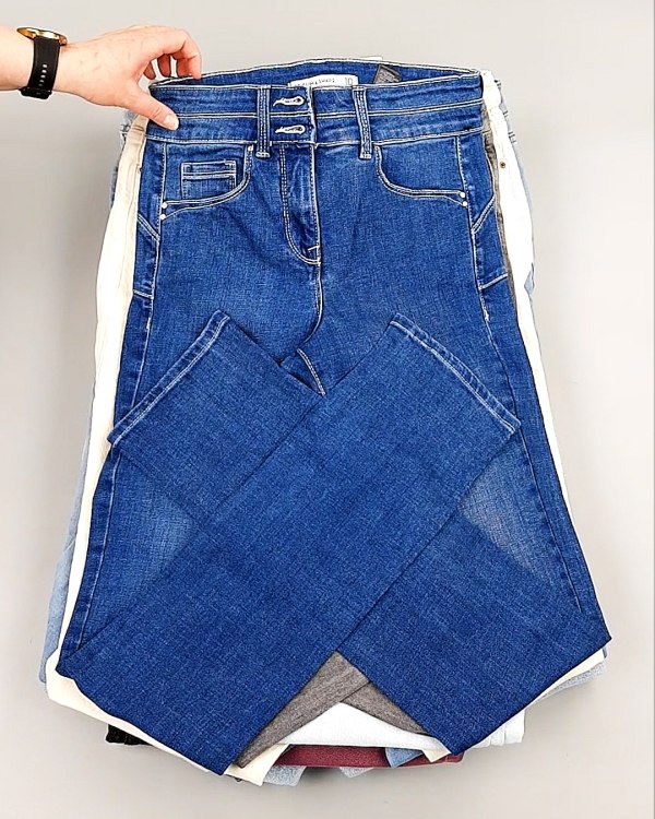 Фотография  893 - Джинсы NEXT Women#10 кг, ЛОТ №8034 оптом в Орле и Орловской области