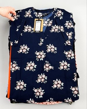 Фотография  105 - Блузки Bestseller 44#5 кг оптом в Орле и Орловской области