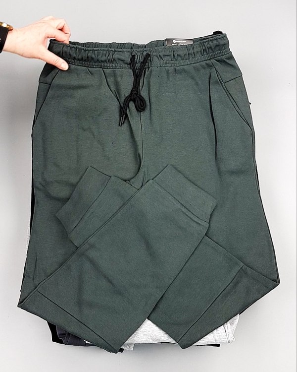 Фотография  699 - Штаны спортивные муж CAN 084#10 кг, ЛОТ №8073 оптом в Орле и Орловской области