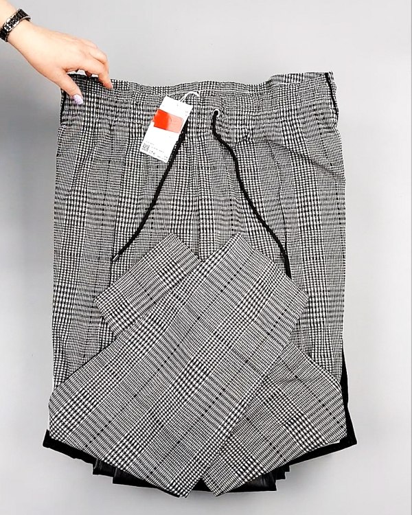 Фотография  330 - Брюки женские зима C&A 025#10 кг, ЛОТ №7910 оптом в Орле и Орловской области