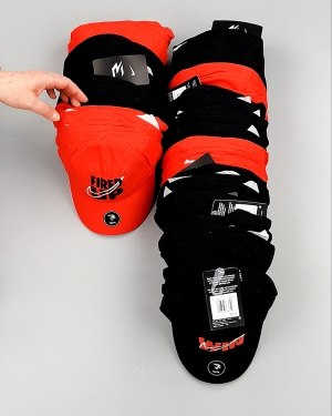 Фотография  827 - Кепки детские CAN 084#5 кг, ЛОТ №7964 оптом в Орле и Орловской области