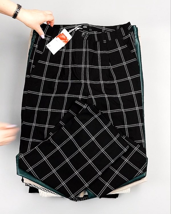 Фотография  439 - Брюки женские зима C&A 025#10 кг, ЛОТ №7911 оптом в Орле и Орловской области