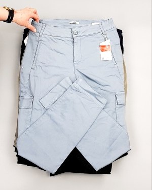 Фотография 868 - Брюки женские лето C&A 025#10 кг, ЛОТ №7895 оптом в Орле и Орловской области