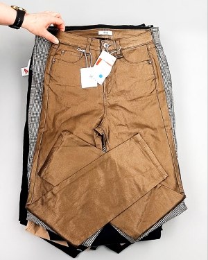 Фотография  342 - Брюки женские лето C&A 025#10 кг, ЛОТ №7892 оптом в Орле и Орловской области