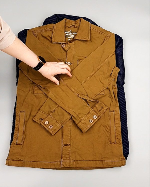 Фотография  155 - Ветровки м/ж C&A 025#10 кг, ЛОТ №7863 оптом в Орле и Орловской области