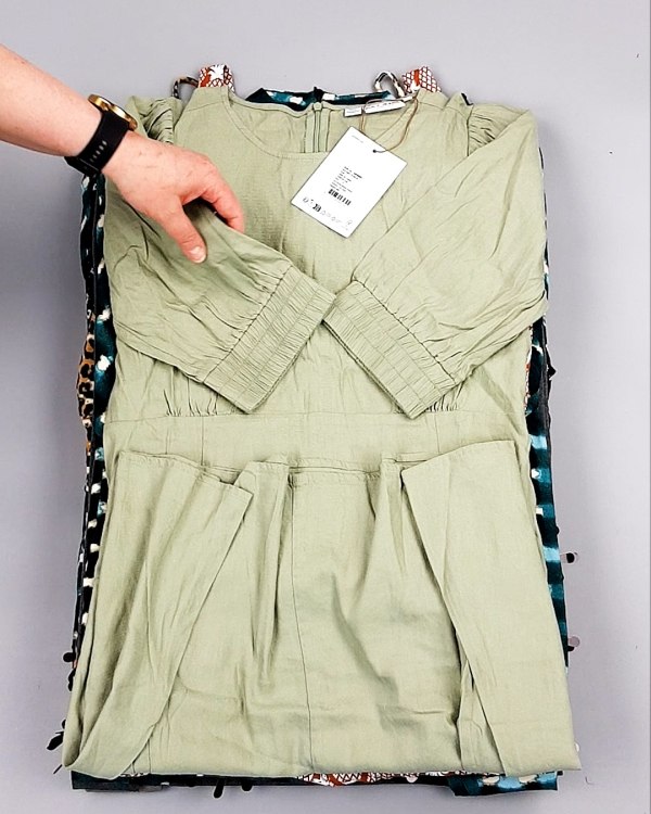 Фотография  731 - Платья Bestseller+DK Summer 035#5 кг, ЛОТ №8061 оптом в Орле и Орловской области